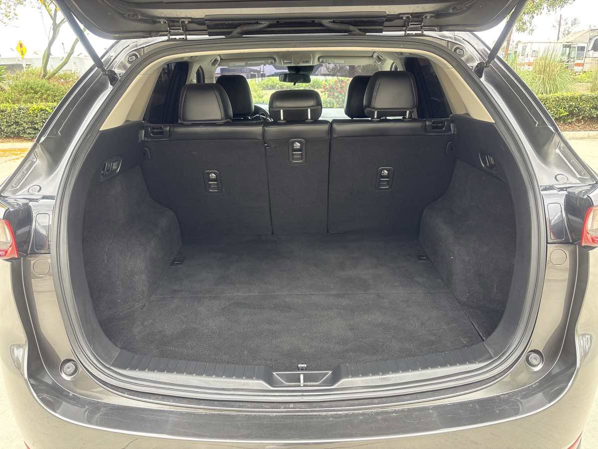 Used 2020 MAZDA CX-5 Touring image 10