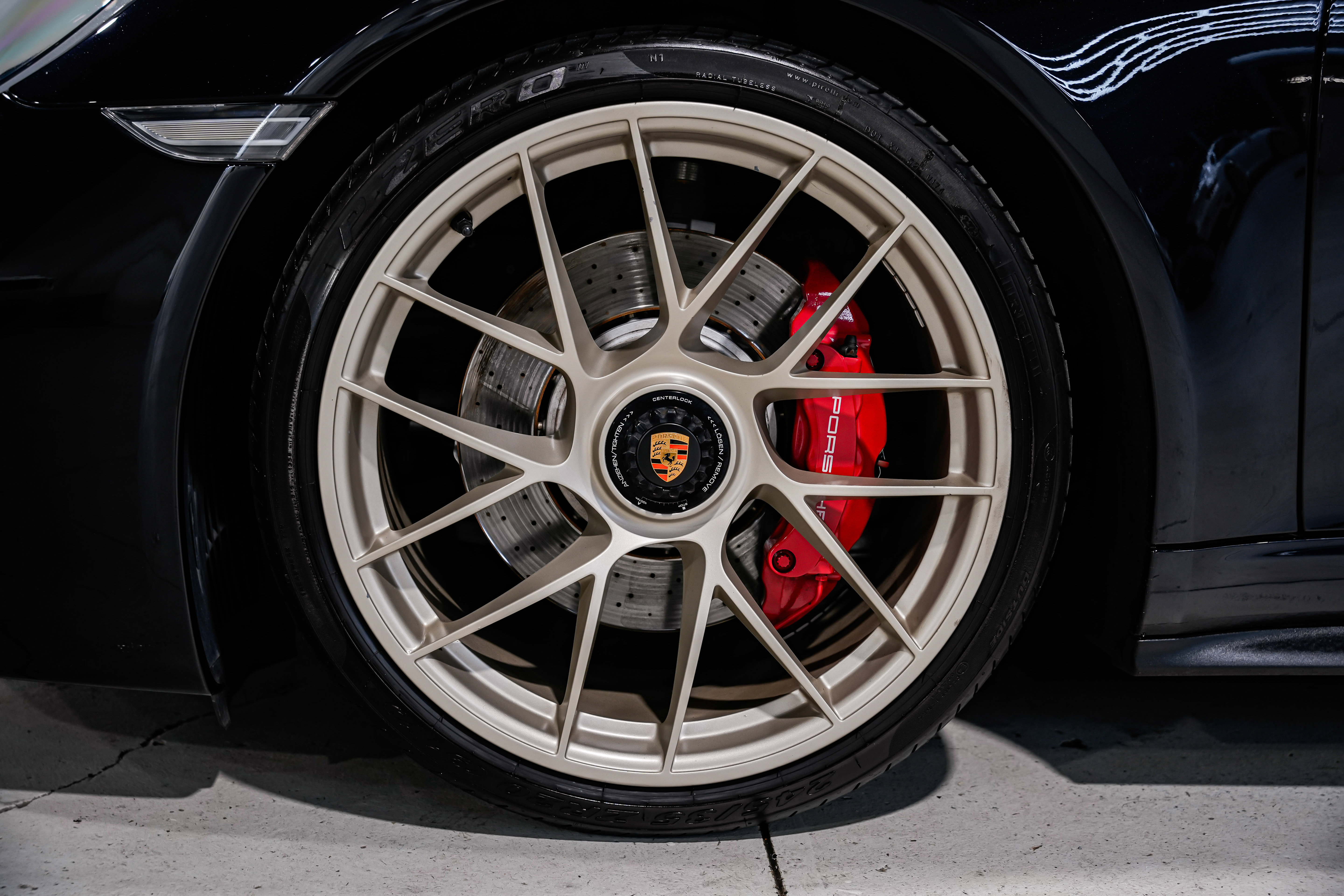 Used 2018 Porsche 911 Carrera GTS image 40