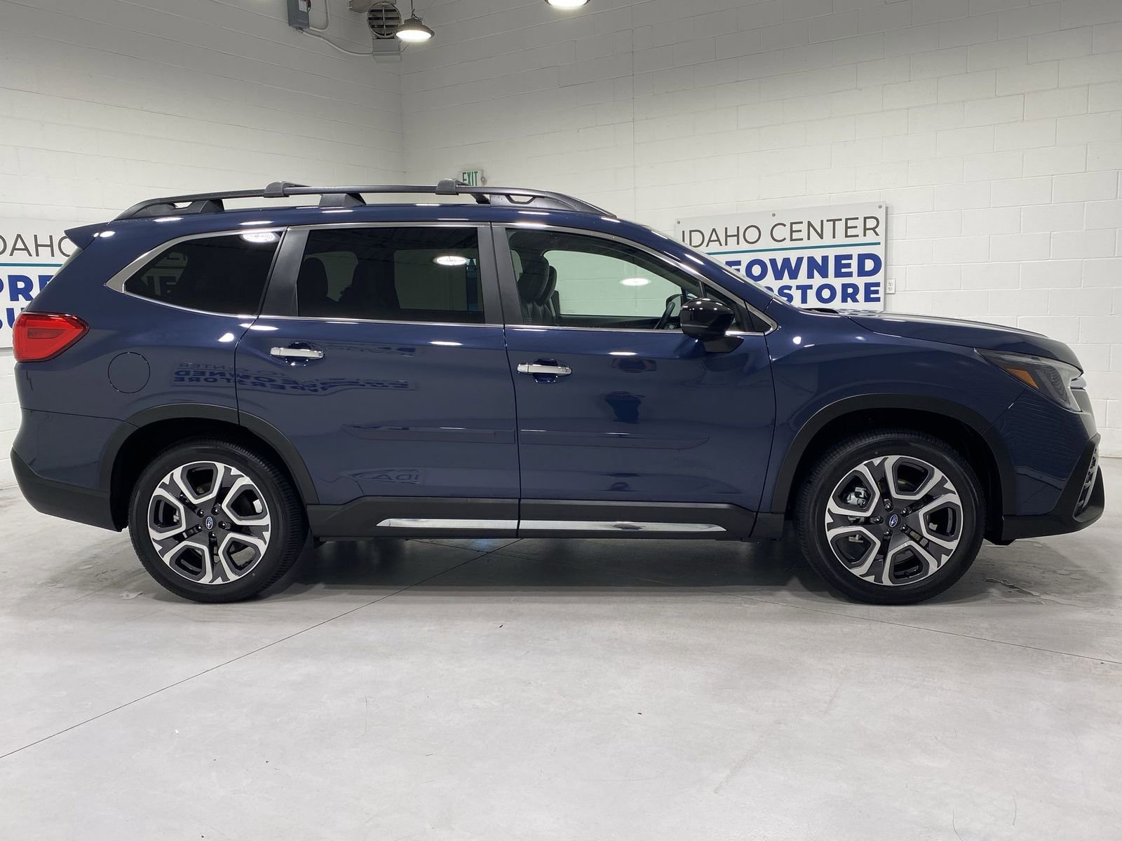 Certified 2024 Subaru Ascent Touring image 9