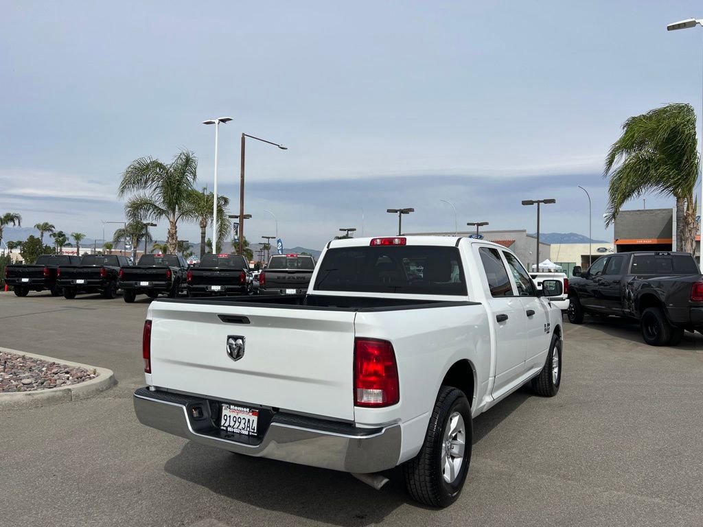 Used 2022 RAM 1500 Classic SLT image 8