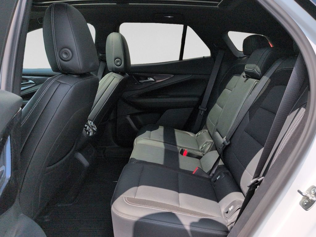 Used 2024 Chevrolet Blazer EV LT AWD/4WD image 30