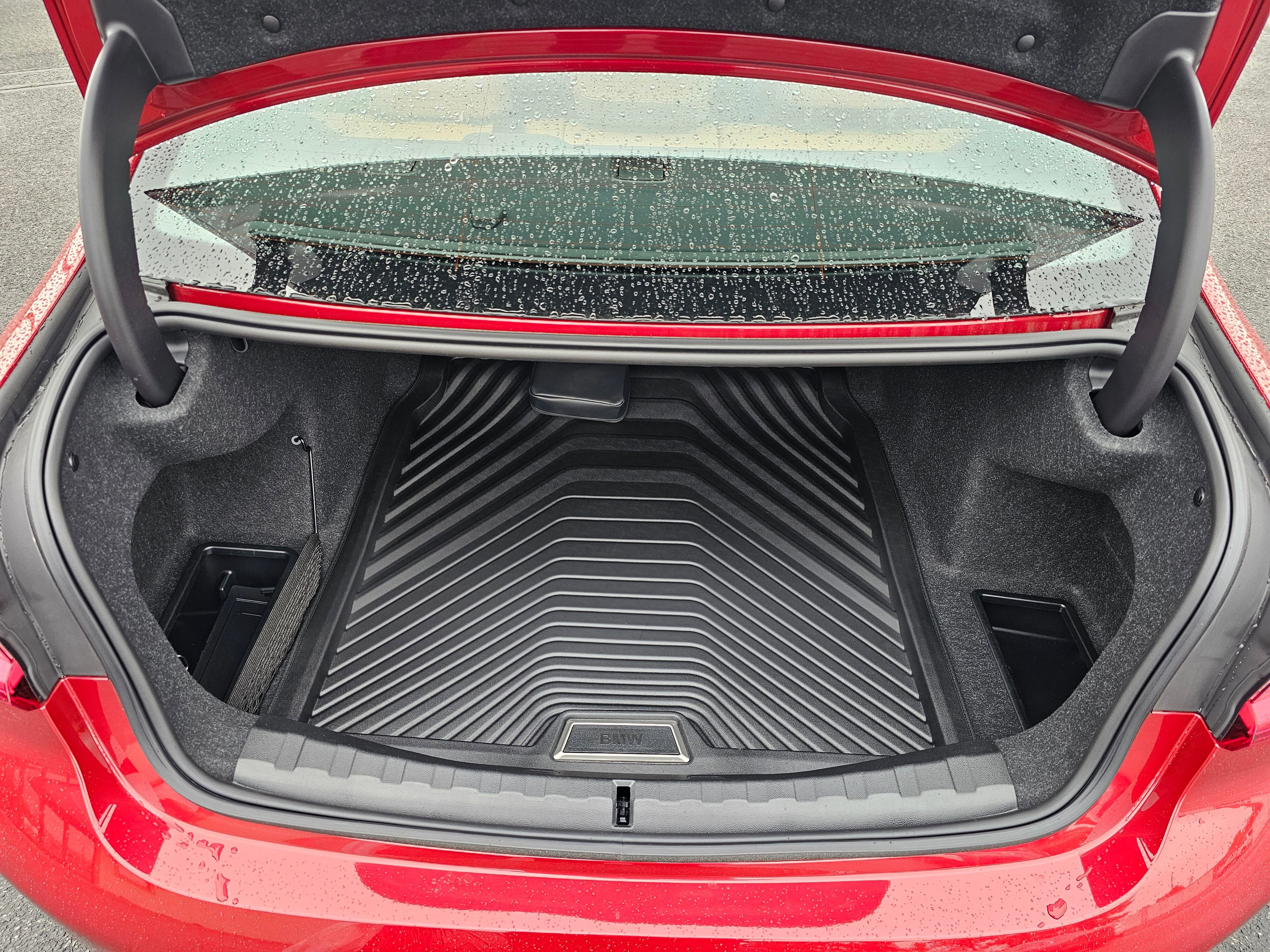 New 2026 BMW 330i xDrive Sedan w/ M Sport Package image 30