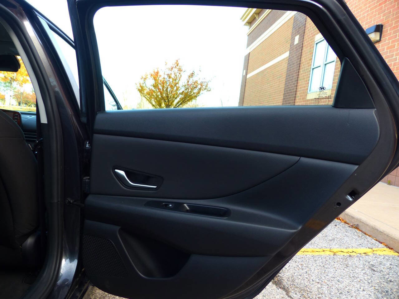 Used 2021 Hyundai Elantra SEL w/ Convenience Package image 42