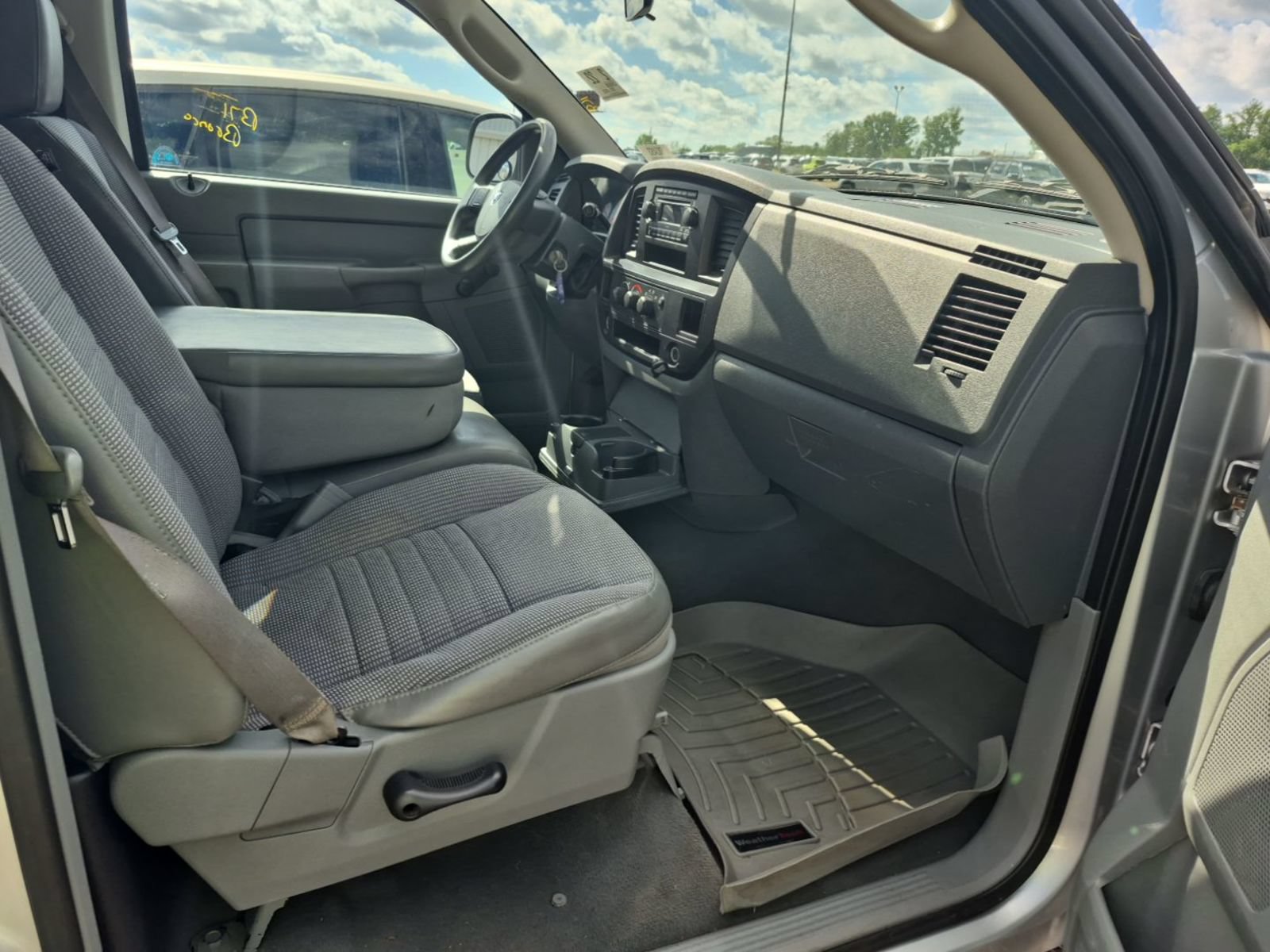Used 2008 Dodge Ram 1500 Truck ST w/ Popular Equipment Group RWD image 10