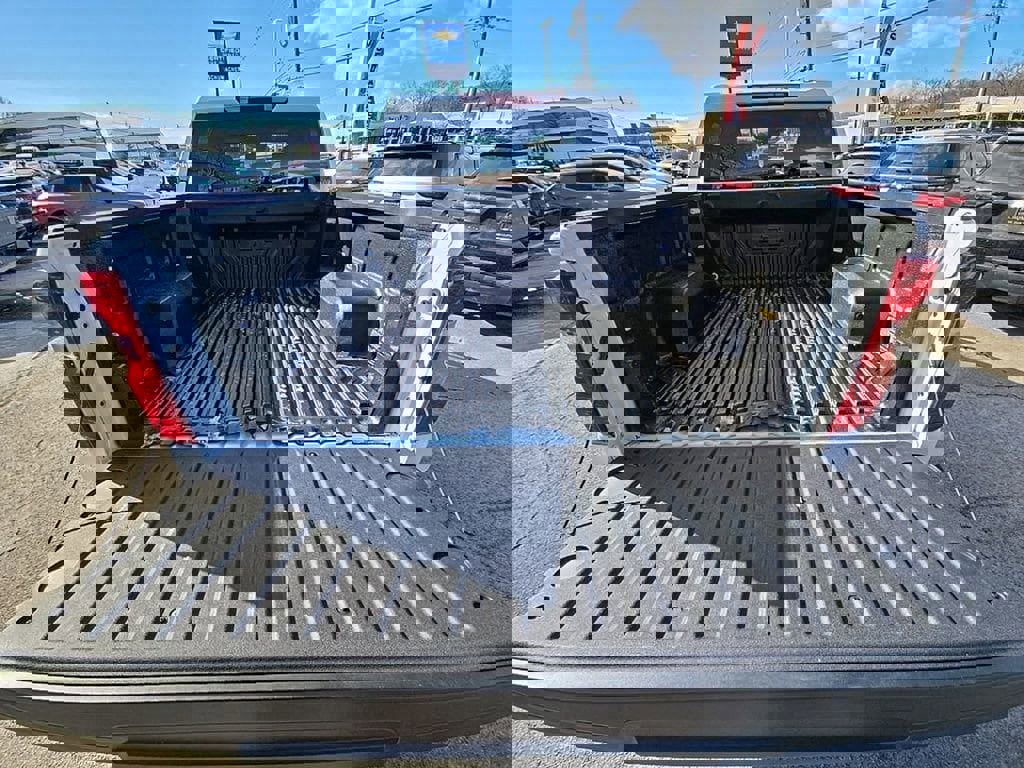 Used 2024 Chevrolet Silverado 1500 Custom image 50