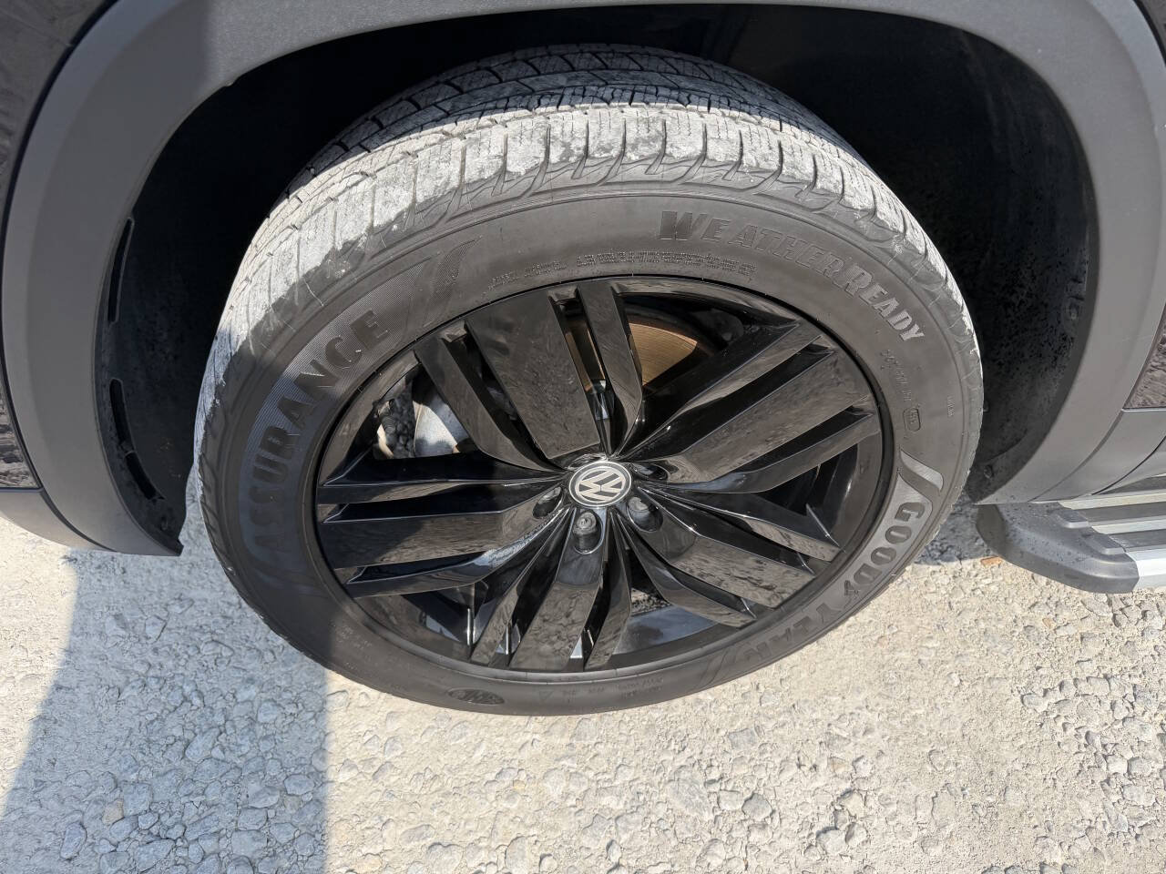 Used 2018 Volkswagen Atlas SEL AWD/4WD image 9