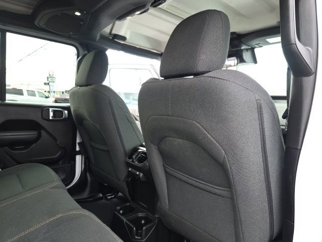 Used 2024 Jeep Wrangler Sport S image 43