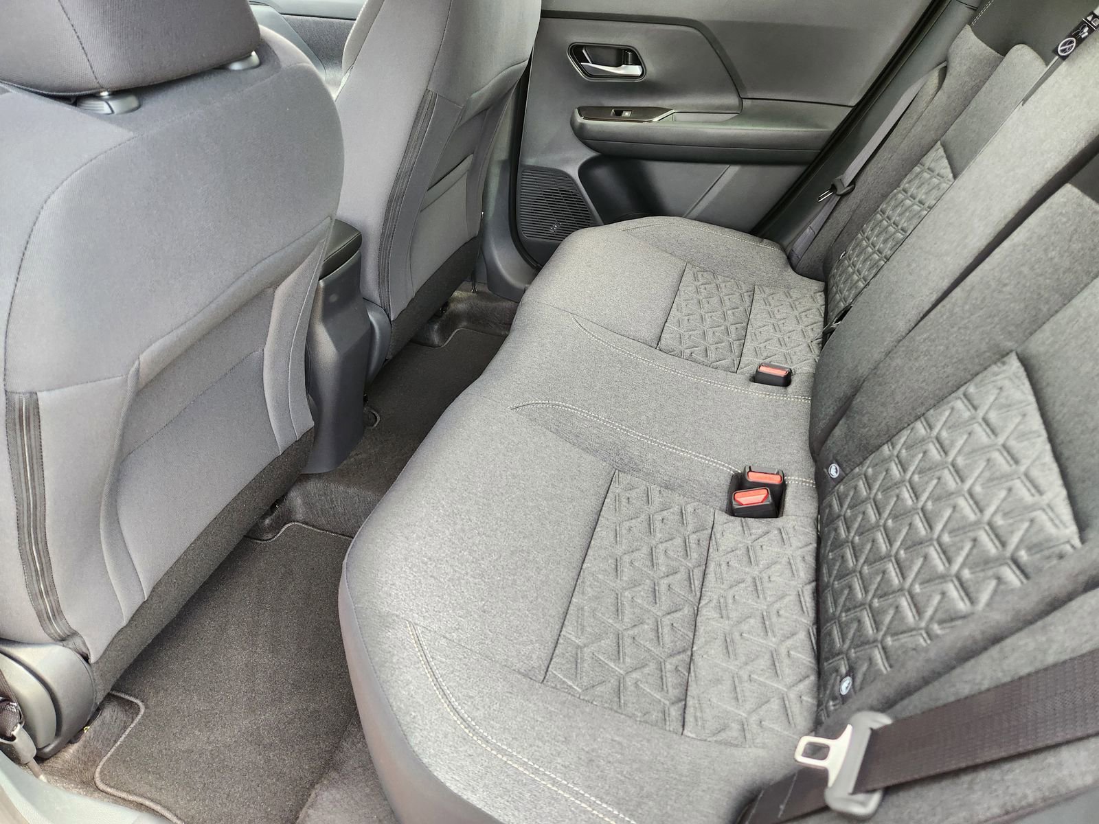 New 2026 Nissan Kicks SV image 25