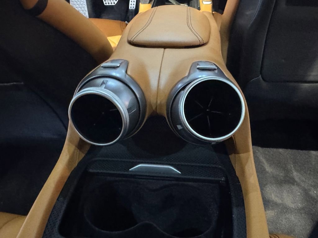 Used 2018 Ferrari GTC4Lusso T RWD image 28