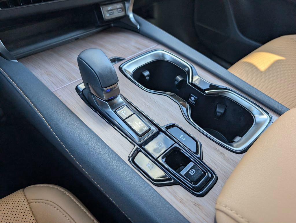 Used 2025 Lexus RX 350 Premium w/ Accessory Package (Z1) FWD image 24