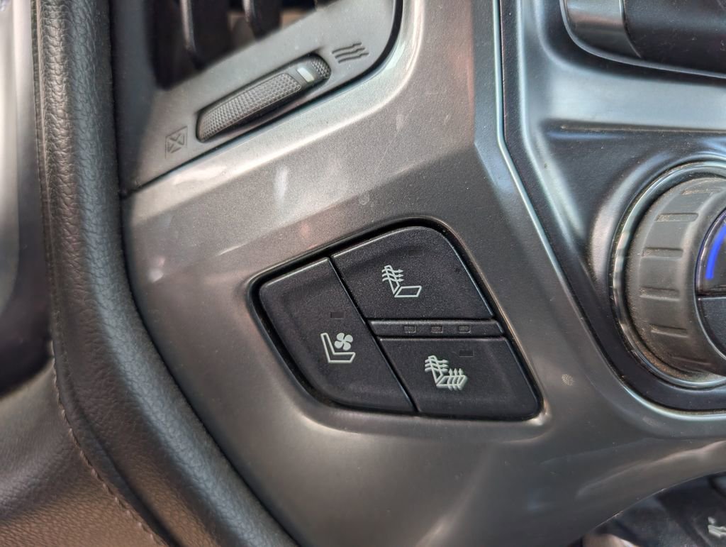 Used 2019 Chevrolet Silverado 3500 LTZ w/ Duramax Plus Package image 17
