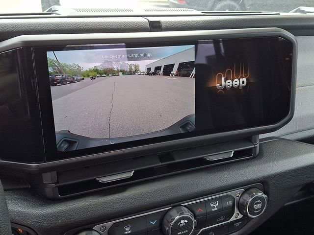New 2026 Jeep Gladiator Sport AWD/4WD image 11
