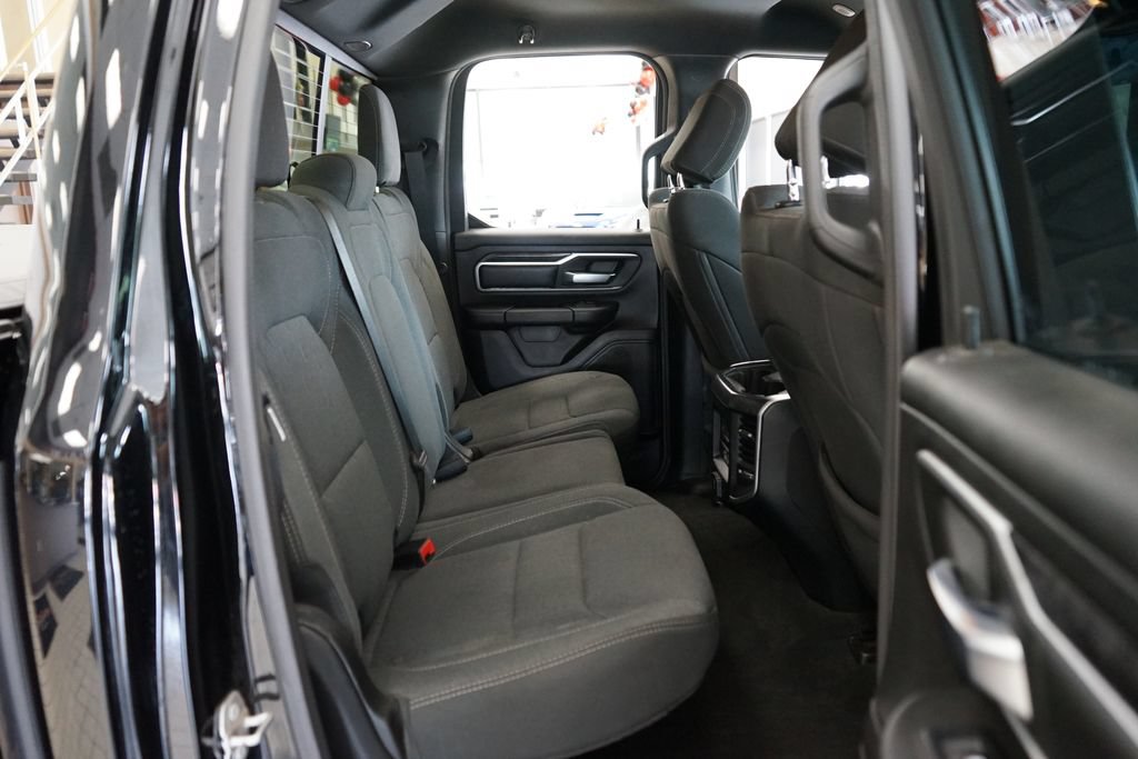 Used 2022 RAM 1500 Big Horn AWD/4WD image 13