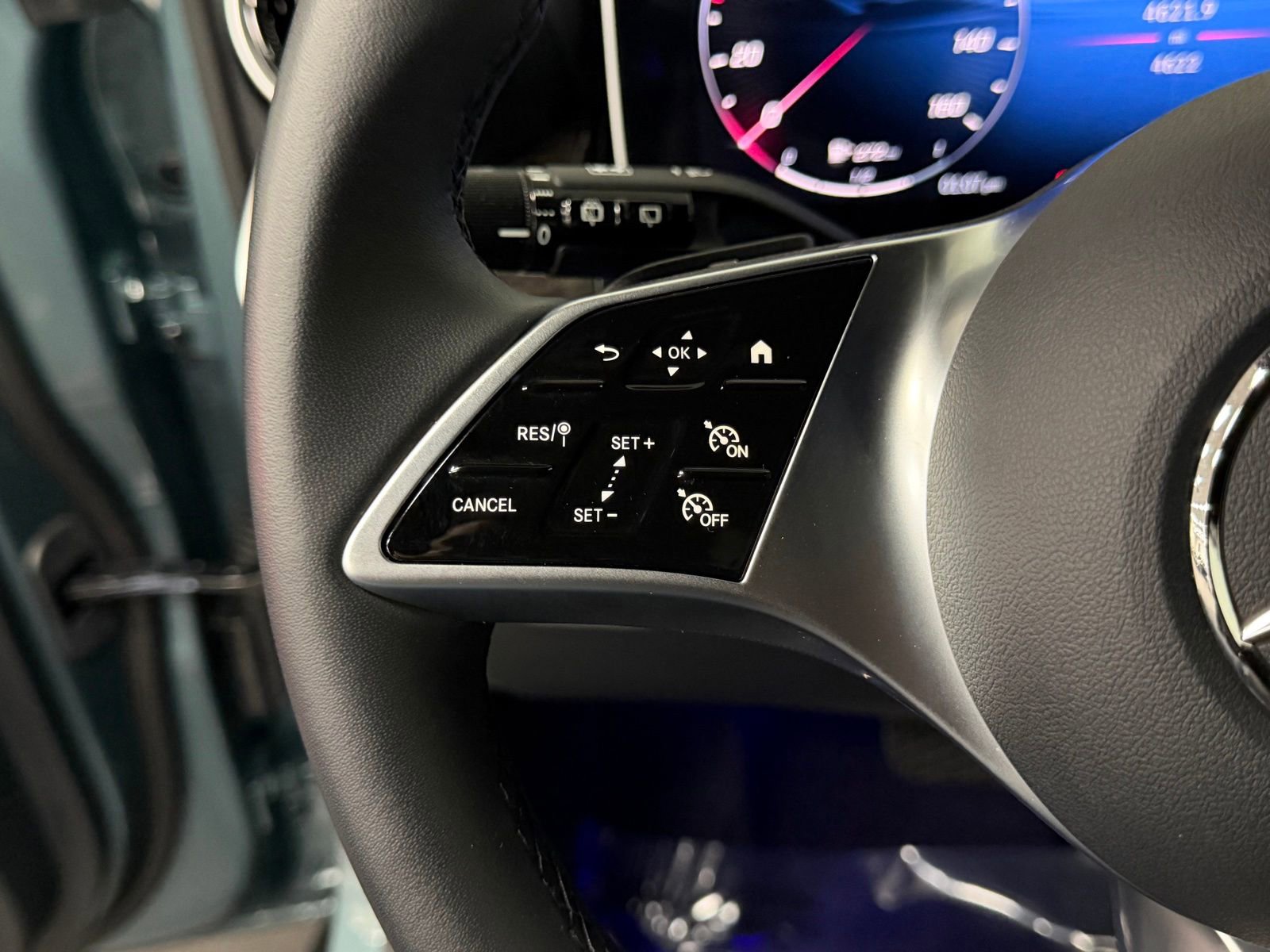 Certified 2026 Mercedes-Benz GLC 300 image 29