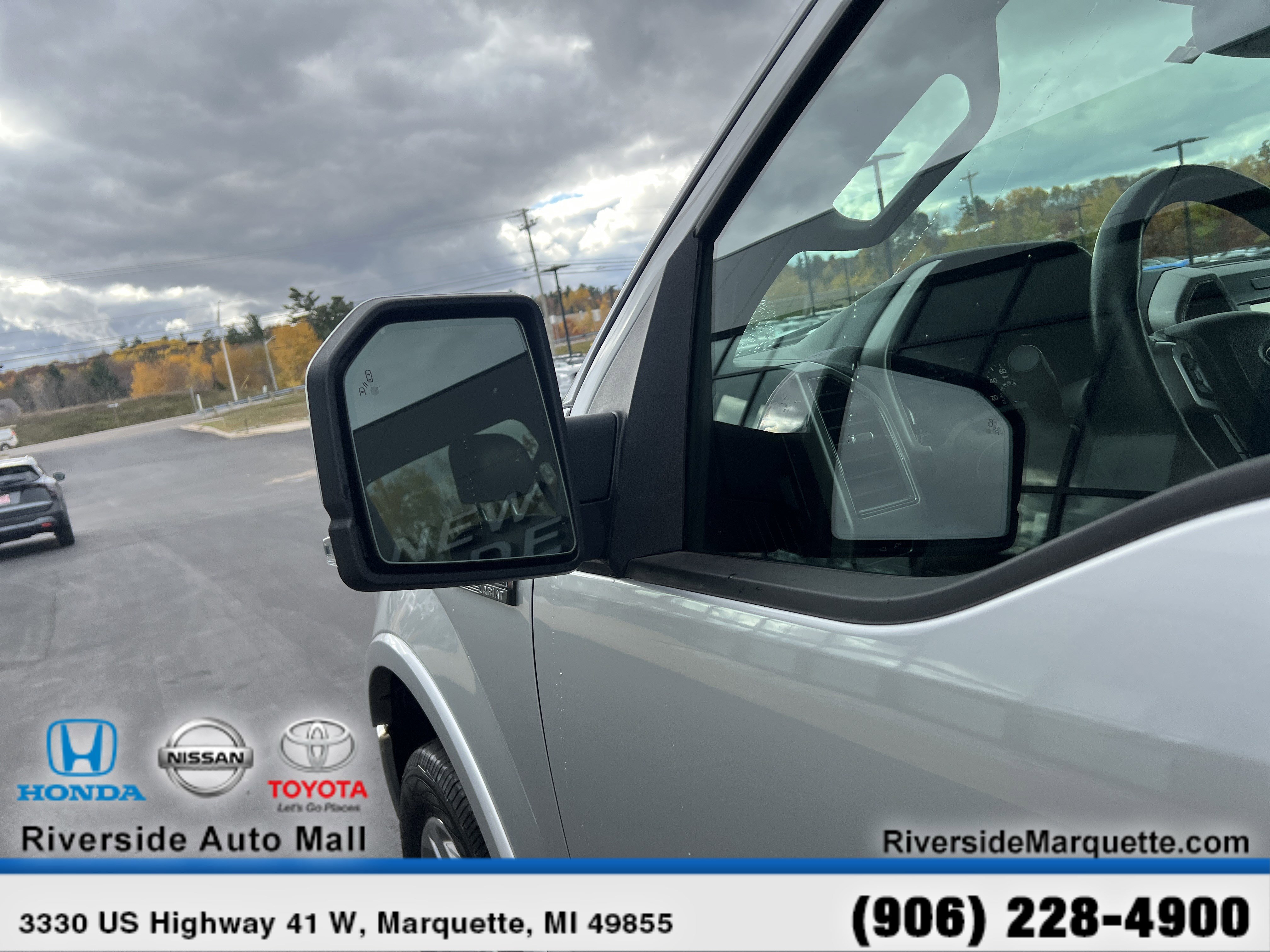 Used 2019 Ford F150 Lariat w/ Equipment Group 502A Luxury image 5