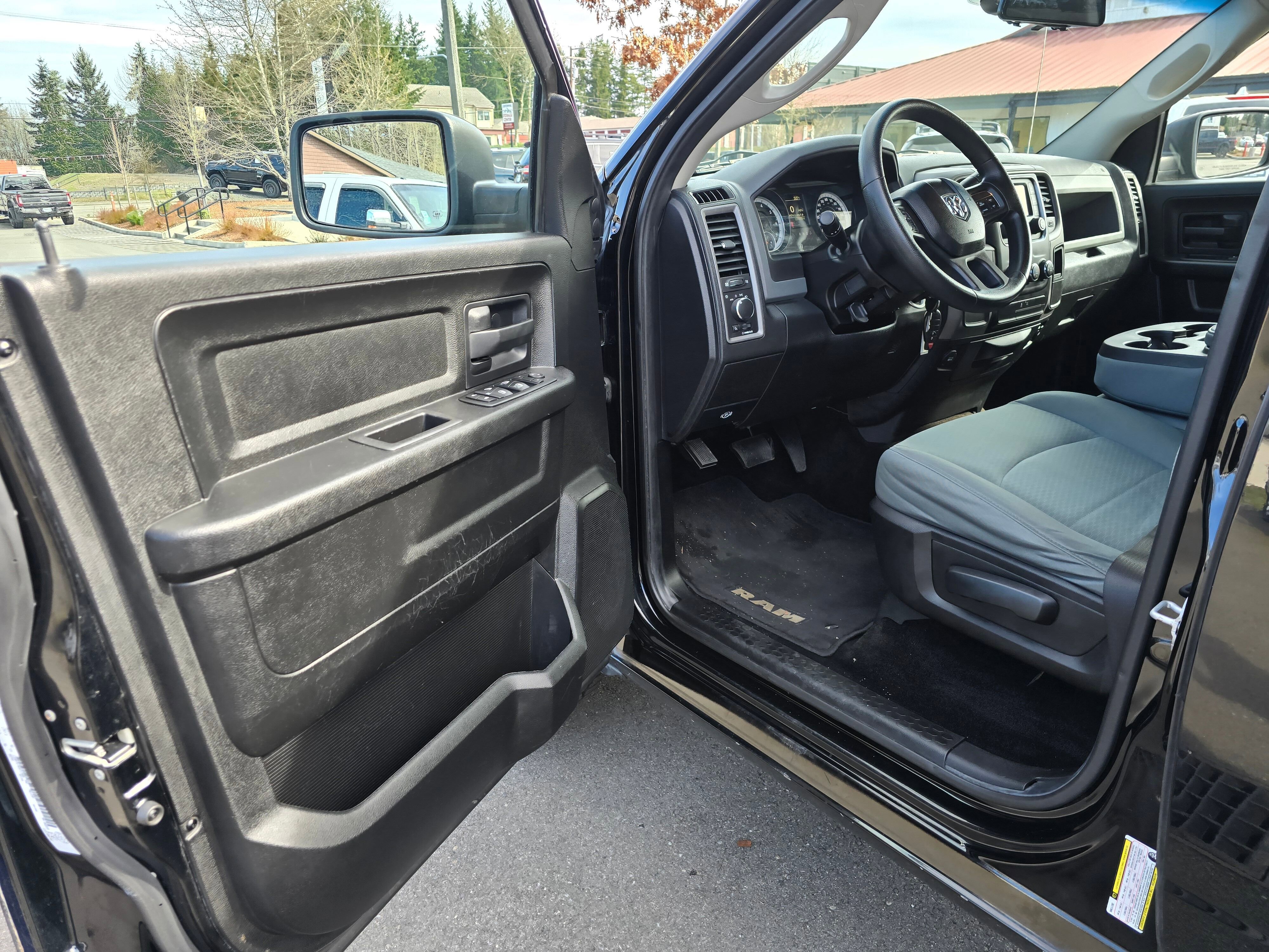 Used 2013 RAM 1500 ST w/ SXT Appearance Group AWD/4WD image 25