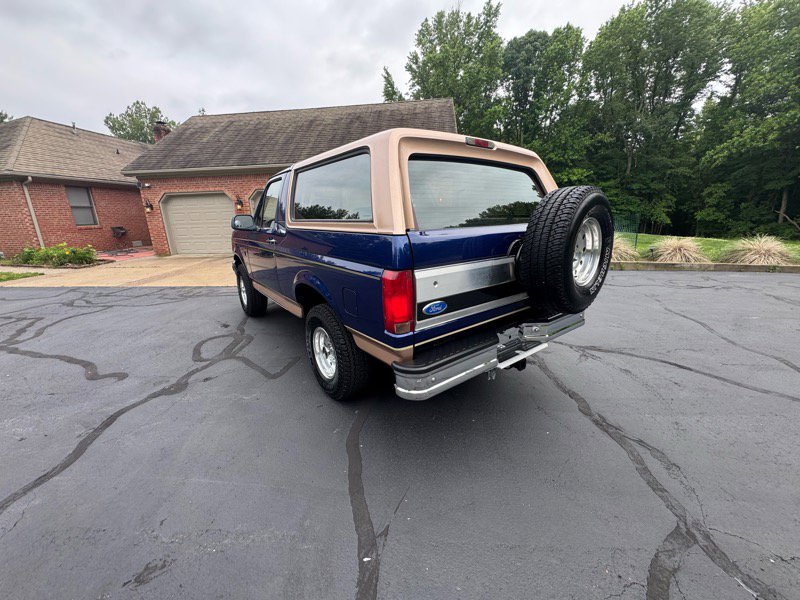 Used 1996 Ford Bronco Eddie Bauer AWD/4WD image 5