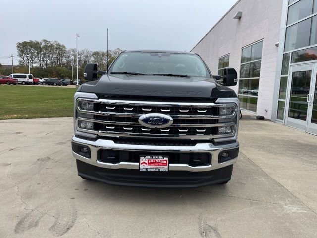 New 2026 Ford F250 Lariat w/ FX4 Off-Road Package AWD/4WD image 3