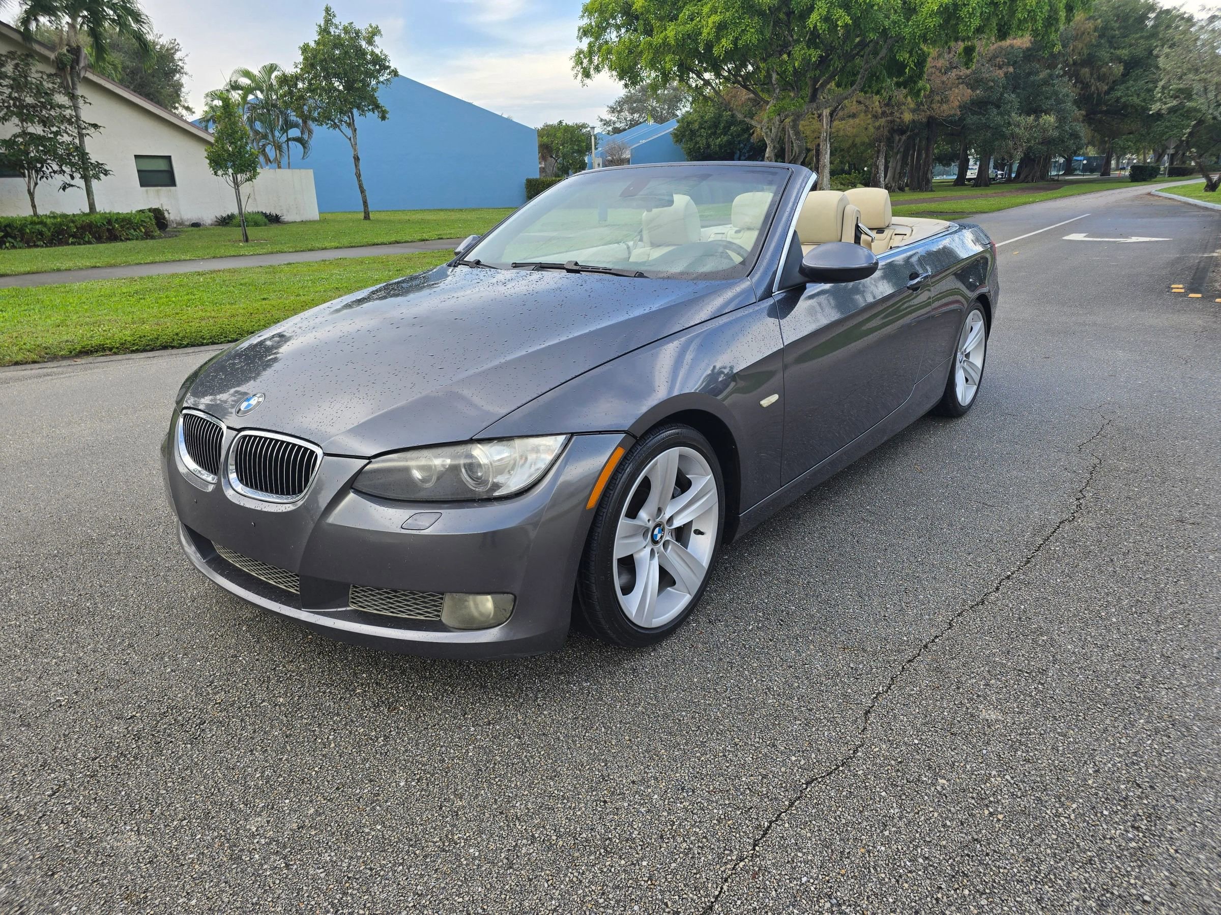 Used 2008 BMW 335i Convertible w/ Premium Pkg