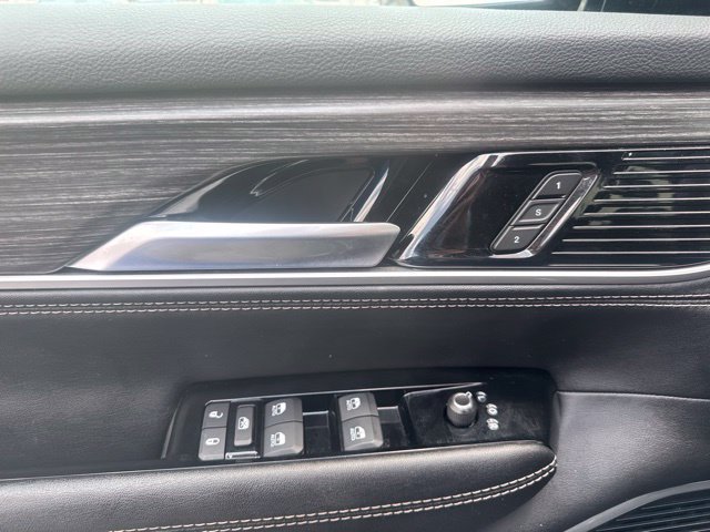Used 2024 Jeep Wagoneer L Series II AWD/4WD image 17