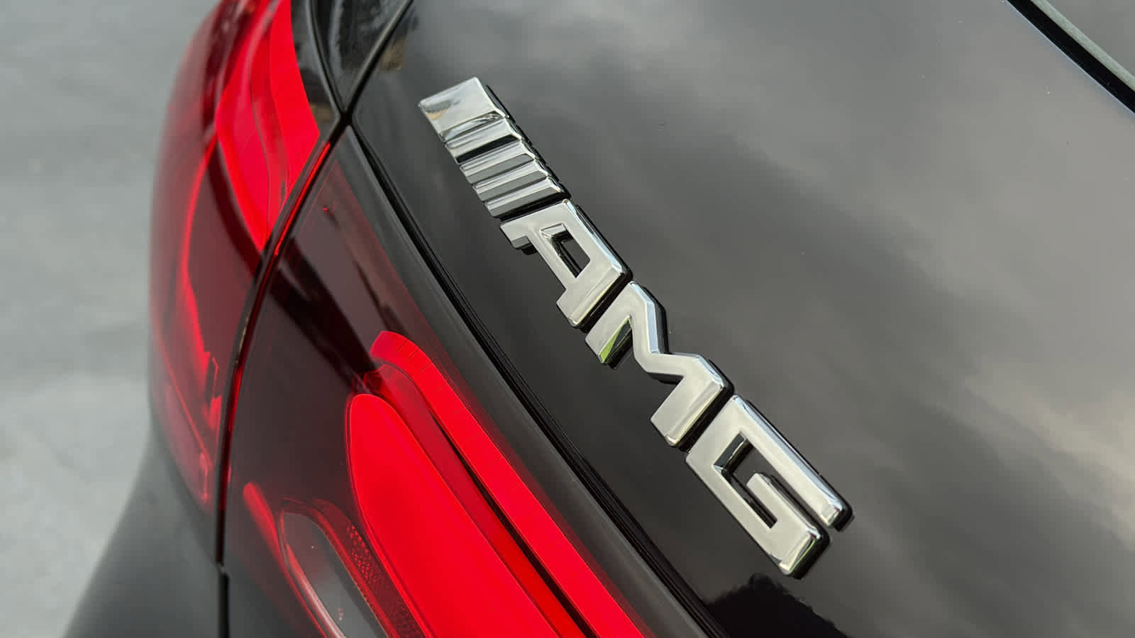 New 2026 Mercedes-Benz GLC 43 AMG 4MATIC image 9