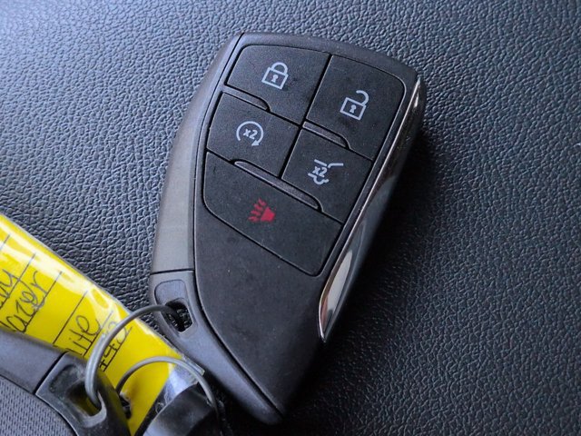 Used 2024 Chevrolet Blazer EV LT AWD/4WD image 28