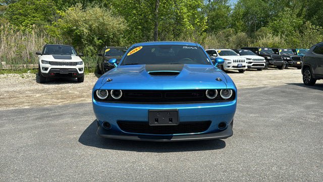 Certified 2023 Dodge Challenger R/T w/ Blacktop Package RWD image 3