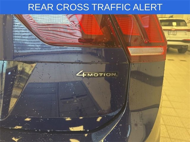 Used 2022 Volkswagen Tiguan SE image 12