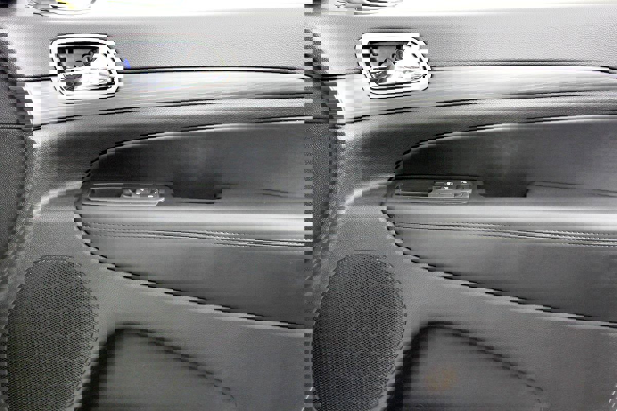 Used 2020 Jeep Grand Cherokee Altitude image 40