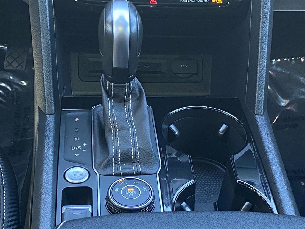 Certified 2023 Volkswagen Atlas Cross Sport SE w/ Panoramic Sunroof Package image 11