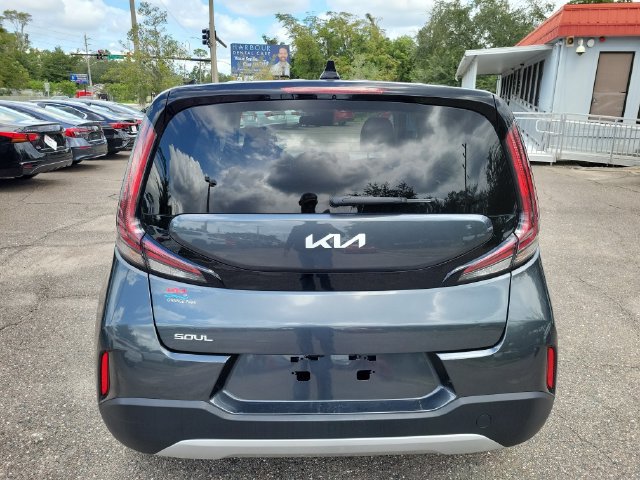 Used 2024 Kia Soul LX w/ Option Group 015 FWD image 8