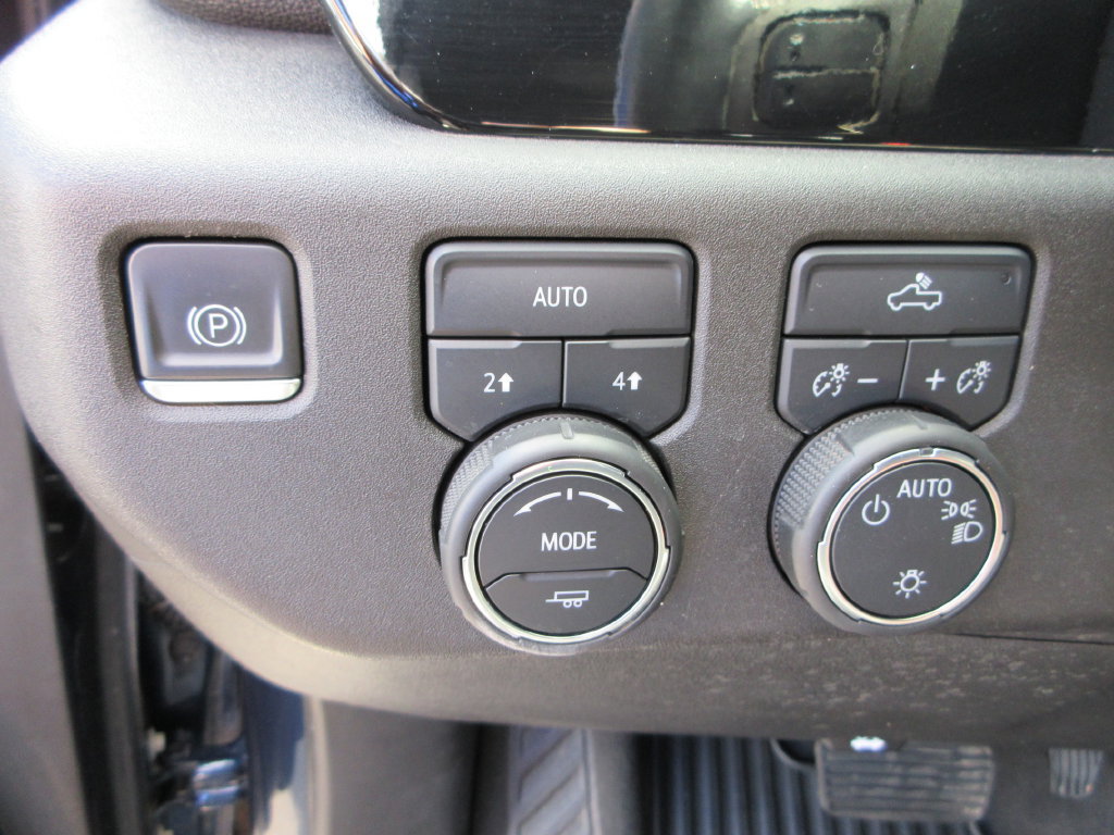 Certified 2023 Chevrolet Silverado 1500 LT AWD/4WD image 22