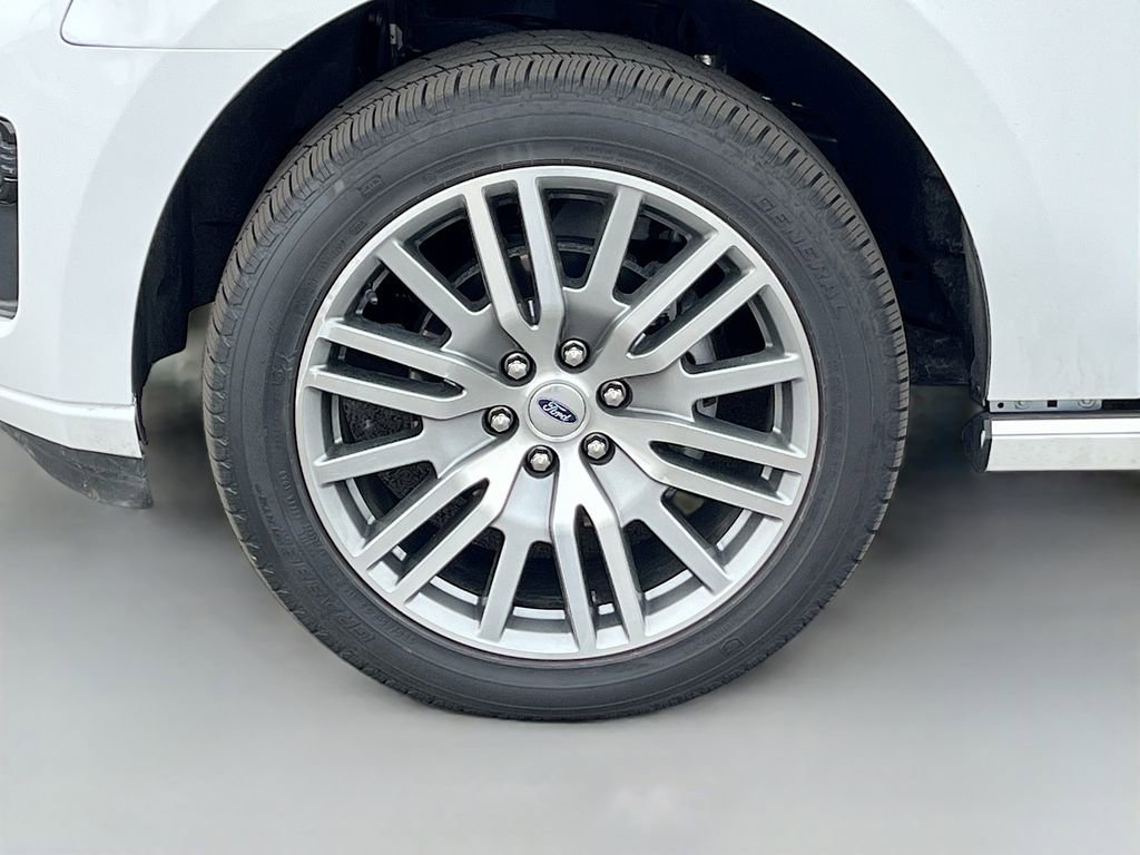Used 2023 Ford Expedition Max Platinum AWD/4WD image 35