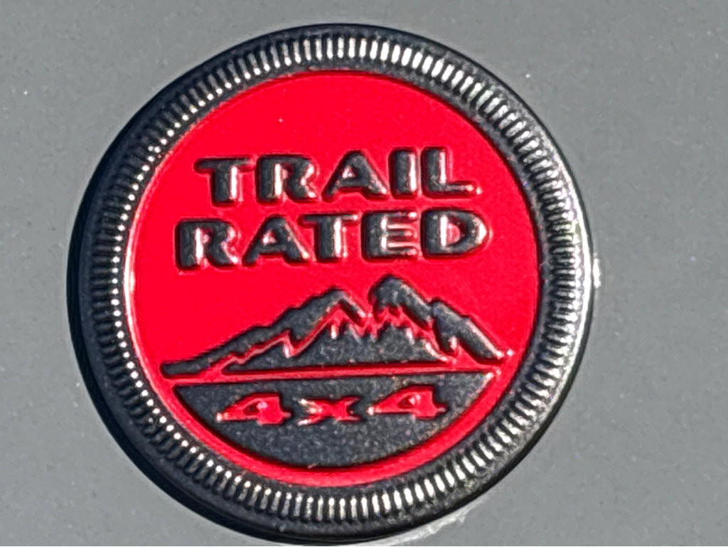 Used 2023 Jeep Compass Trailhawk image 32