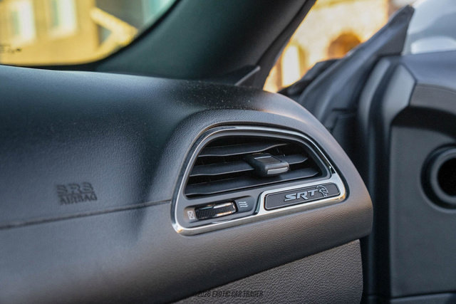 Used 2020 Dodge Challenger SRT Hellcat Redeye image 32