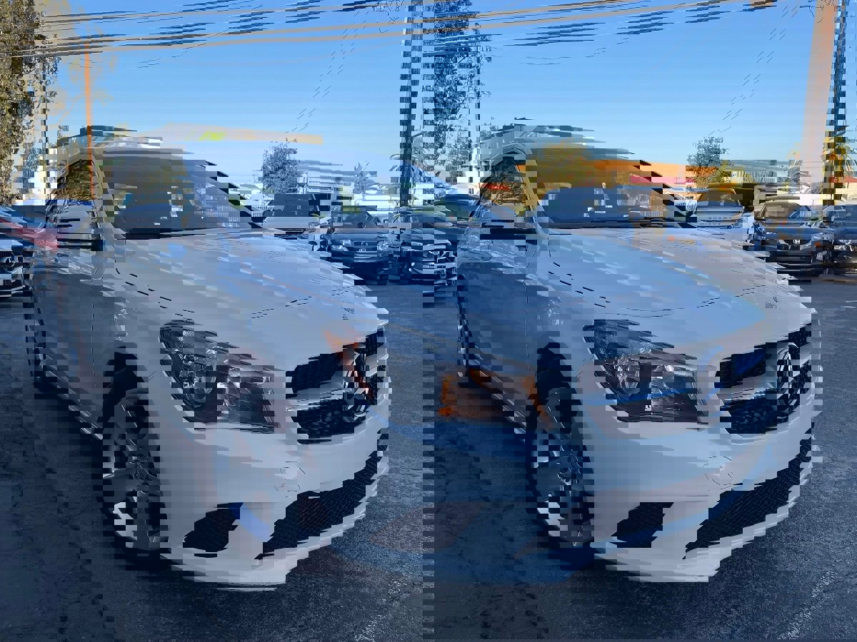 Used 2016 Mercedes-Benz CLA 250 image 3