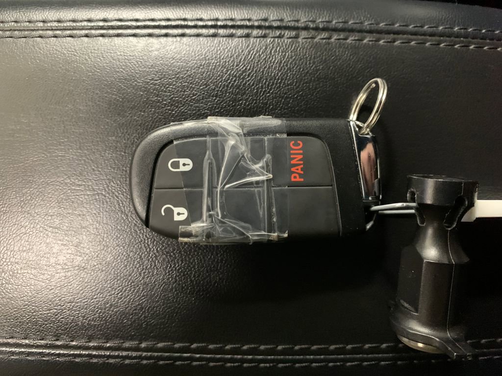 Used 2024 Jeep Compass Trailhawk image 13