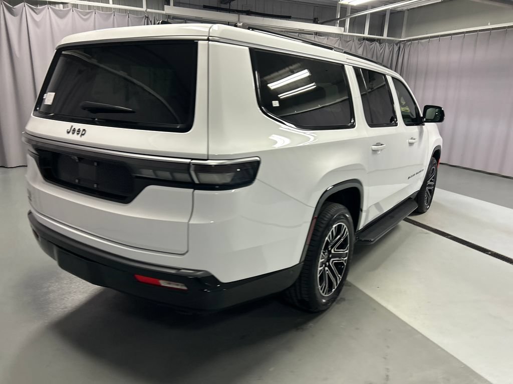 New 2026 Jeep Grand Wagoneer L 4WD image 7