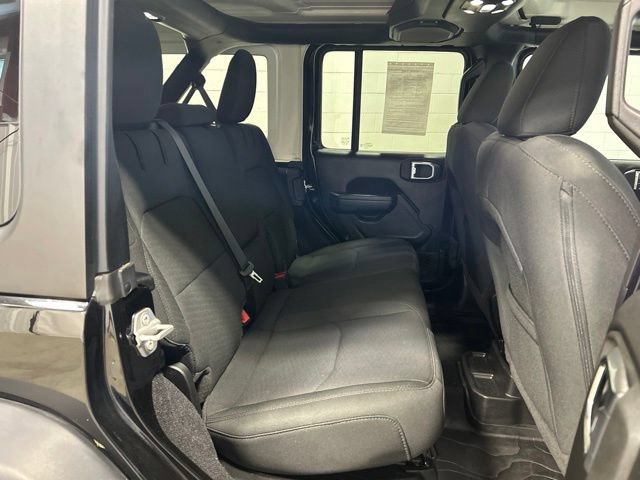Used 2023 Jeep Wrangler Unlimited AWD/4WD image 17