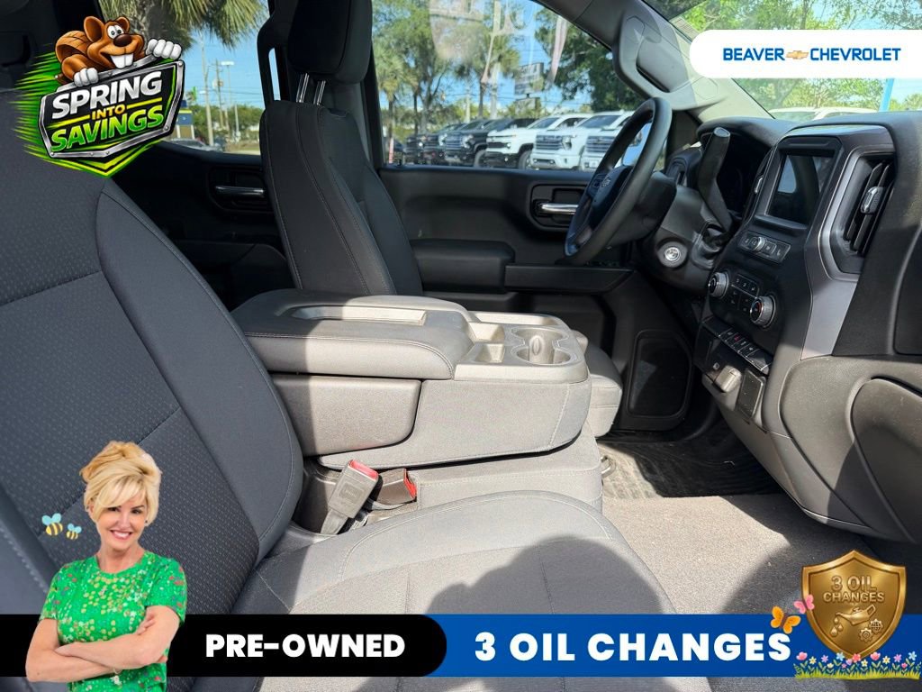 Used 2019 Chevrolet Silverado 1500 Custom w/ Custom Value Package image 11