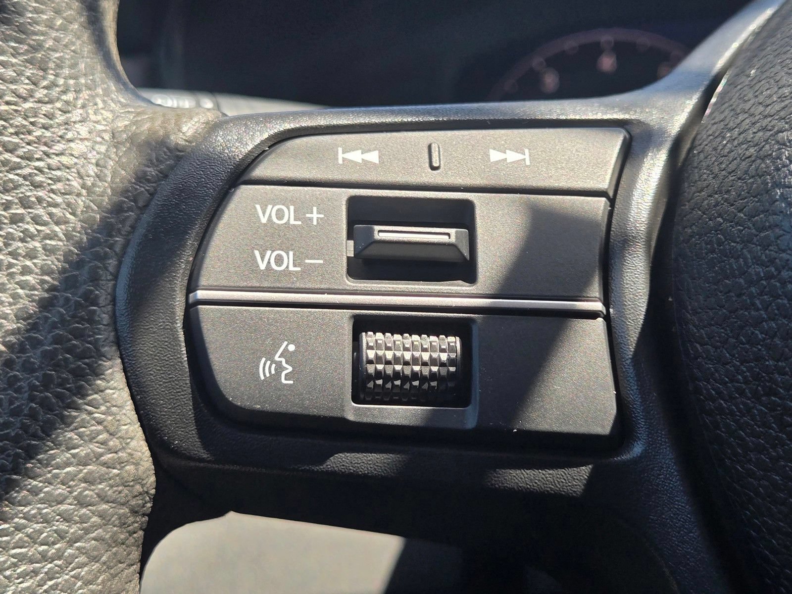 Used 2023 Honda Accord LX image 26