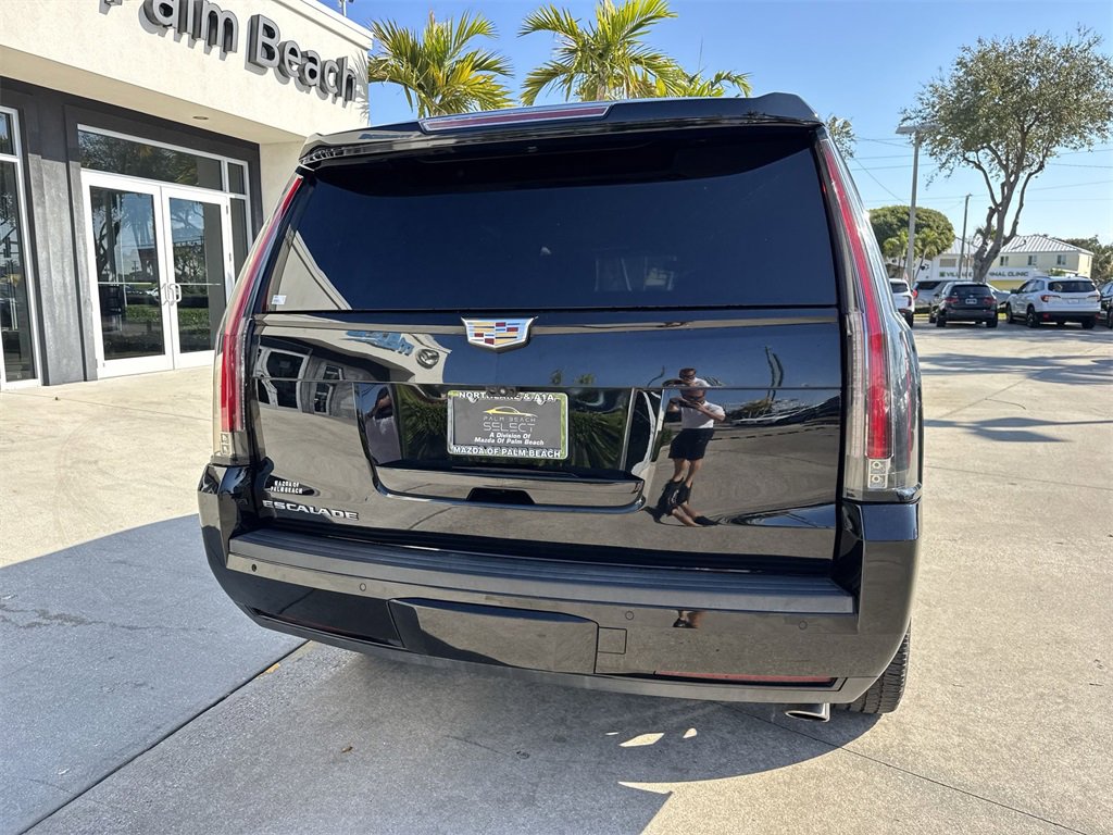Used 2019 Cadillac Escalade Platinum w/ Escalade Sport Edition image 26