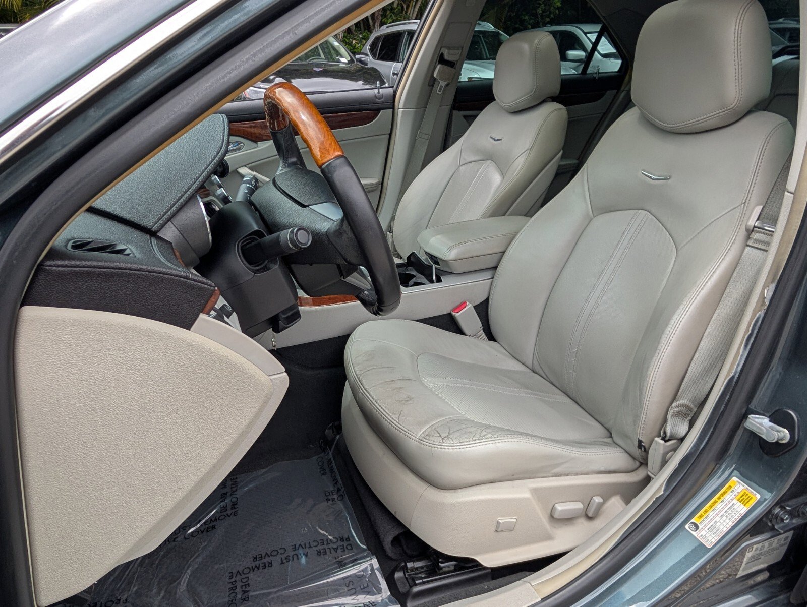 Used 2011 Cadillac CTS Luxury image 10