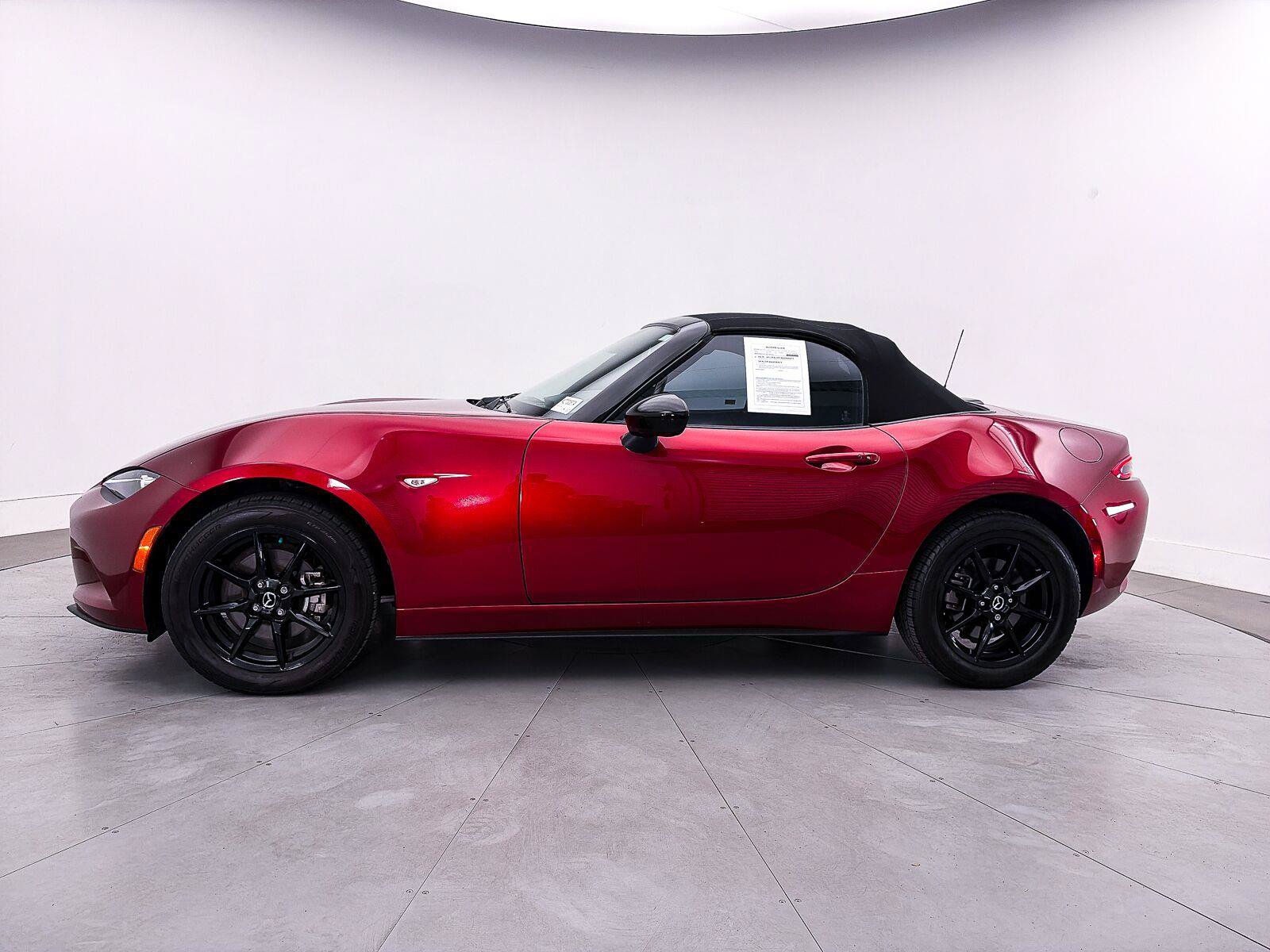 Used 2021 MAZDA MX-5 Miata Sport RWD image 12