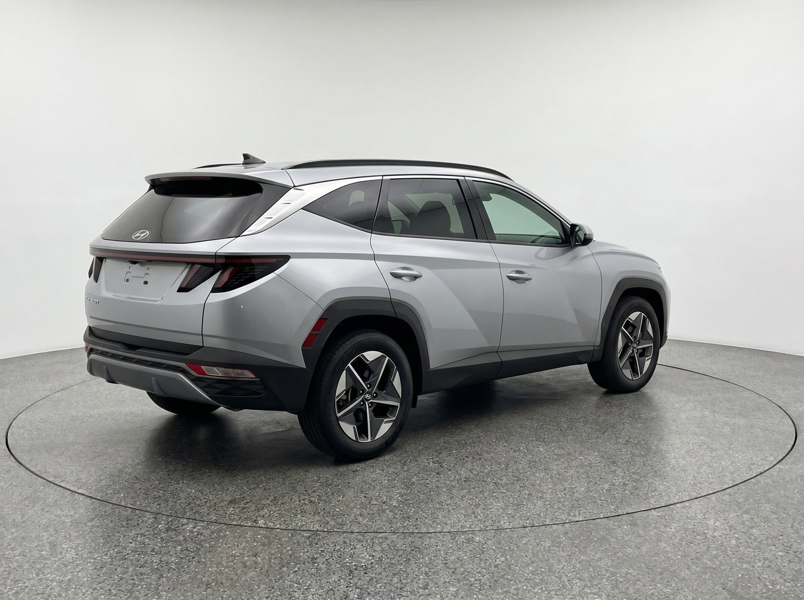 Used 2025 Hyundai Tucson SEL FWD image 9