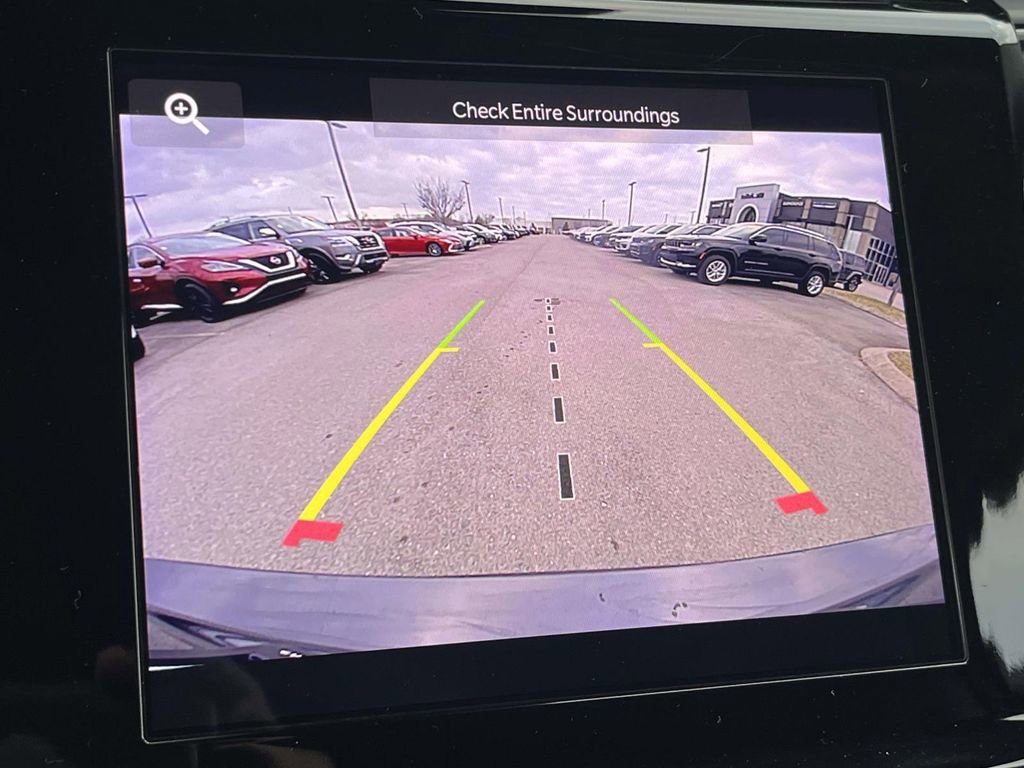 Used 2021 Jeep Grand Cherokee L Laredo w/ Luxury Tech Group I image 29