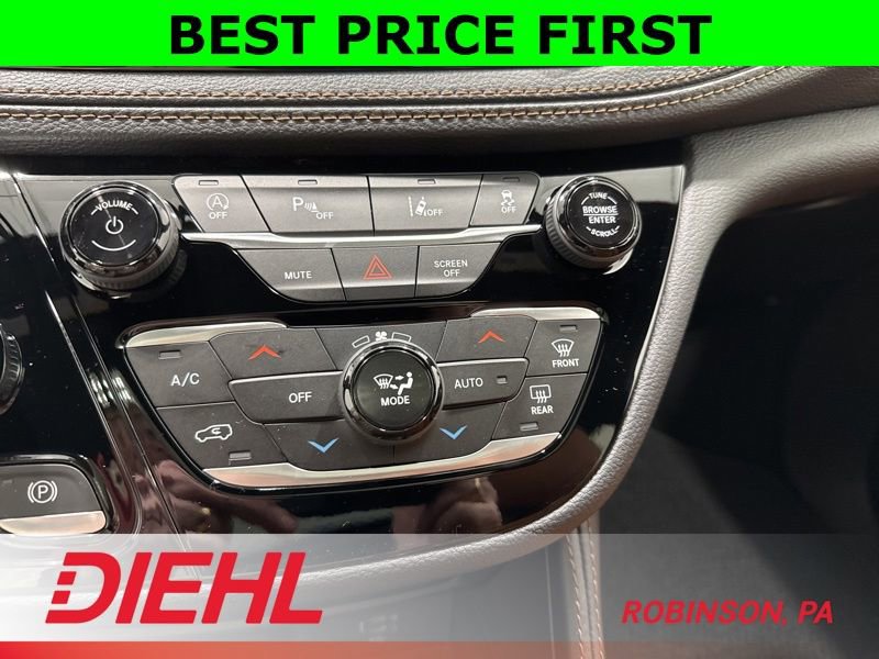 New 2026 Chrysler Pacifica Pinnacle image 38