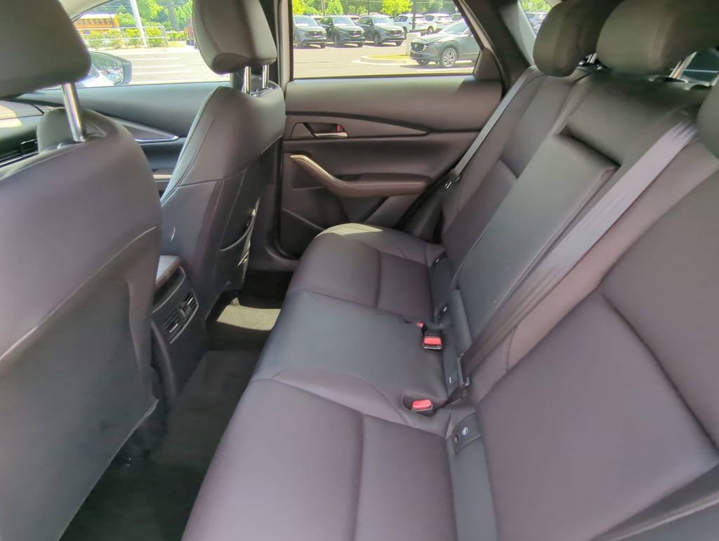 Used 2023 MAZDA CX-30 AWD 2.5 S w/ Premium Package image 13