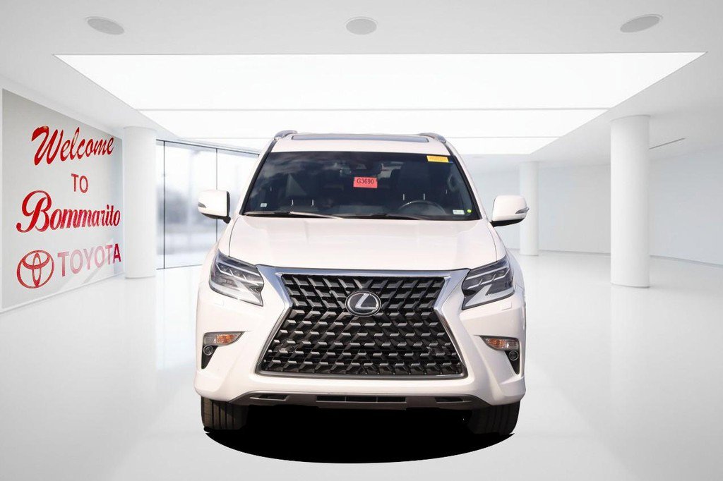 Used 2020 Lexus GX 460 Premium w/ Premium Package AWD/4WD image 4
