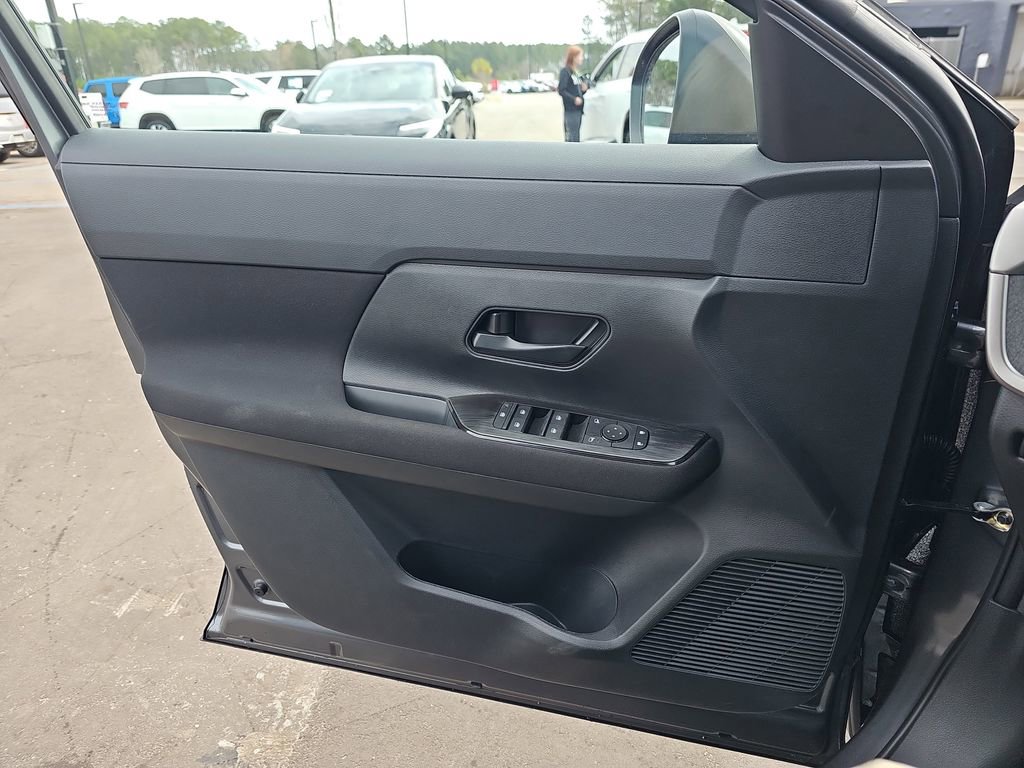 New 2026 Nissan Kicks S FWD image 29